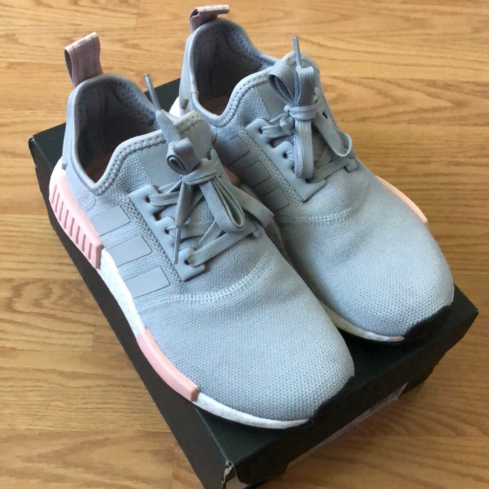 Authentic NMD_R1